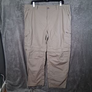 Columbia Omni Shade Convertible Cargo Pants Mens 42x30 Beige Khaki Inseam 29